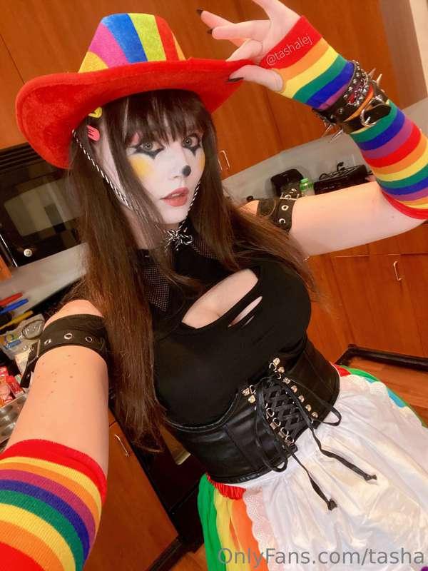 🤡 Leave a tip if you LOVE clown girls! 🤡
Tippers check ur dm..