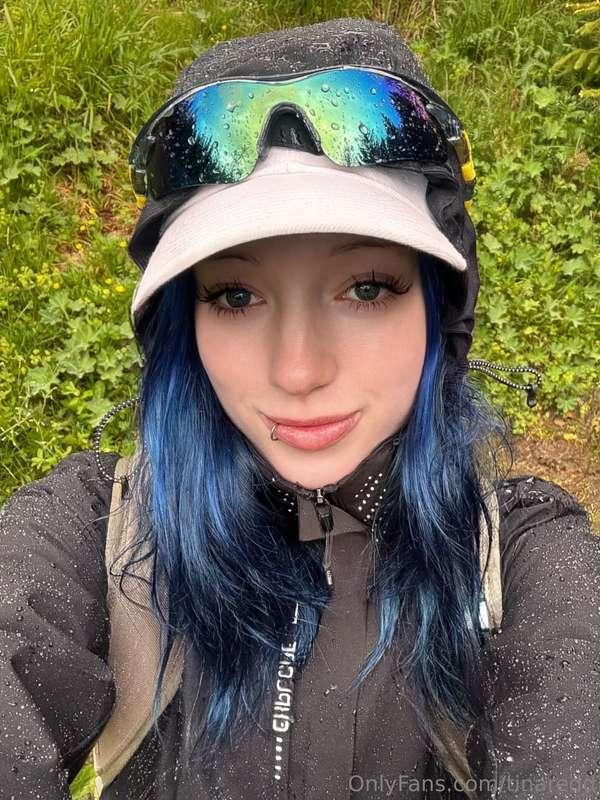 I'd love to go mountain climbing again.Will you tell me what..