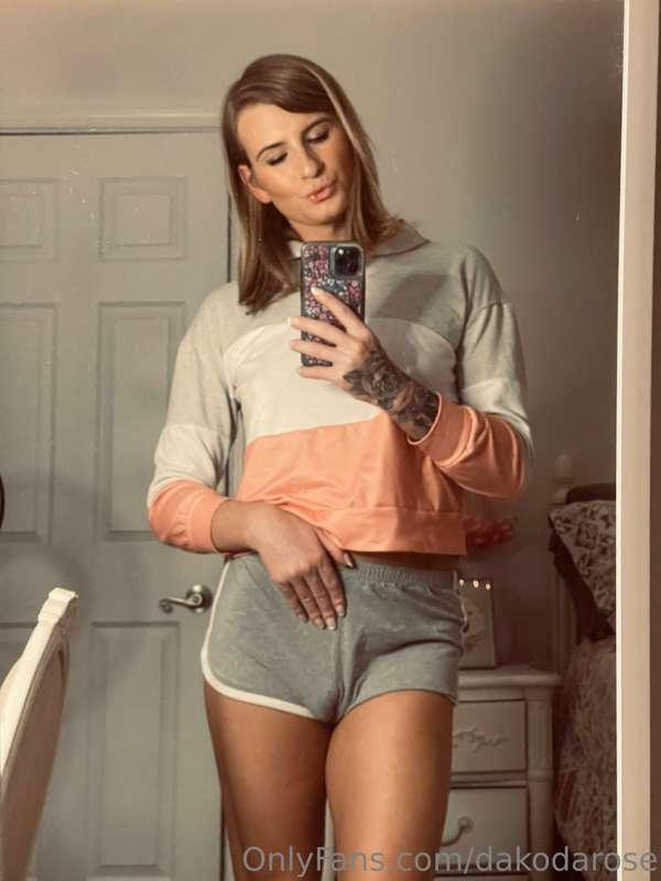 At home leisure wear😝😂🤭