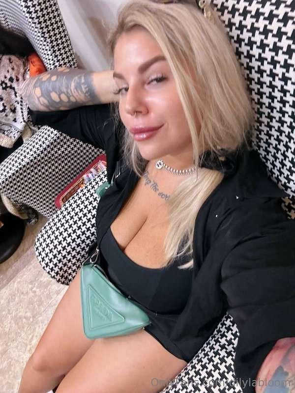 Hey babe where are you ? Just woke up and need your company!..