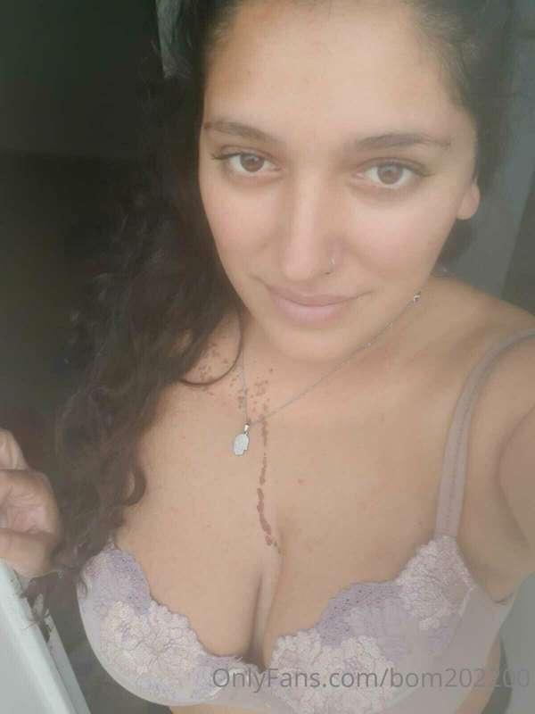 @littlegitana @littlegitana 💕 FREE 💜cutie baby girl 💜
