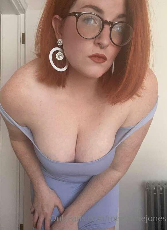 My eyes are up here, sweetie…