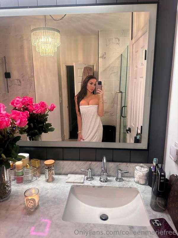 Fresh out of the shower… feeling cozy ✨