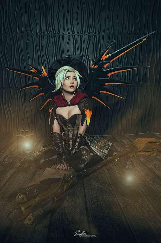 More Halloween Witch Mercy photos!