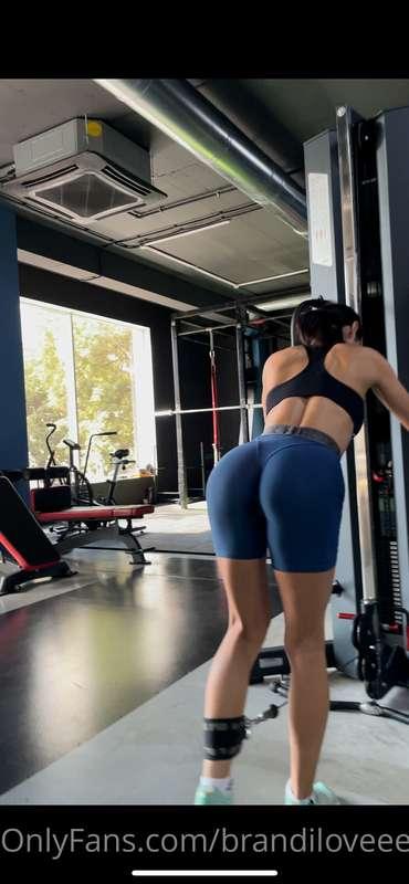 let's pump these buns a little