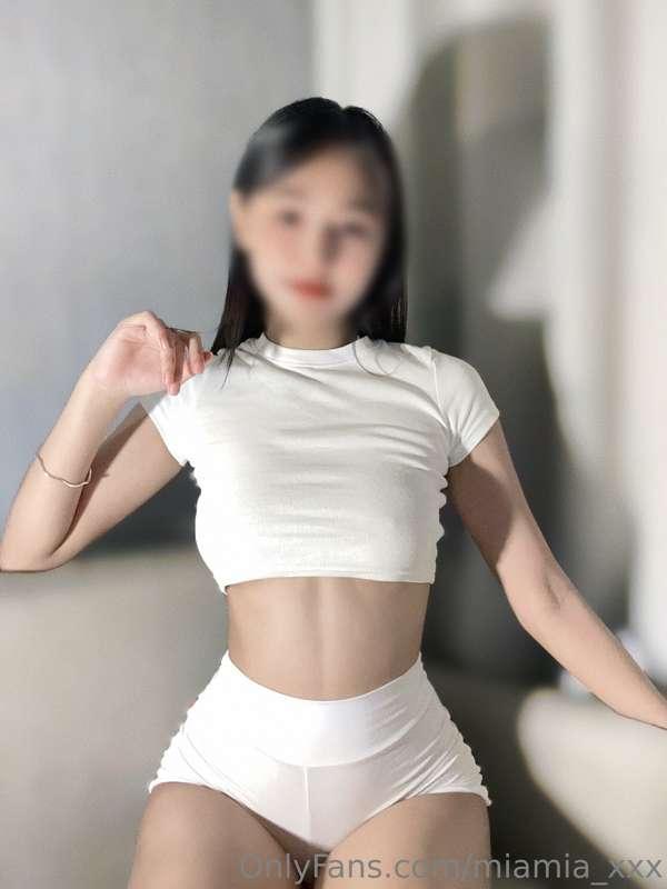 miamia_xxx image #0