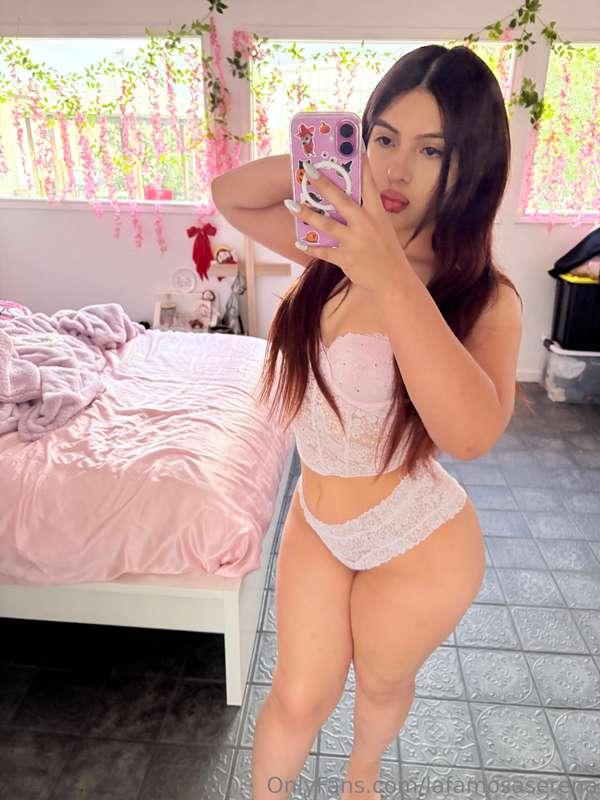 I’m waiting for you mi amor 😈😇