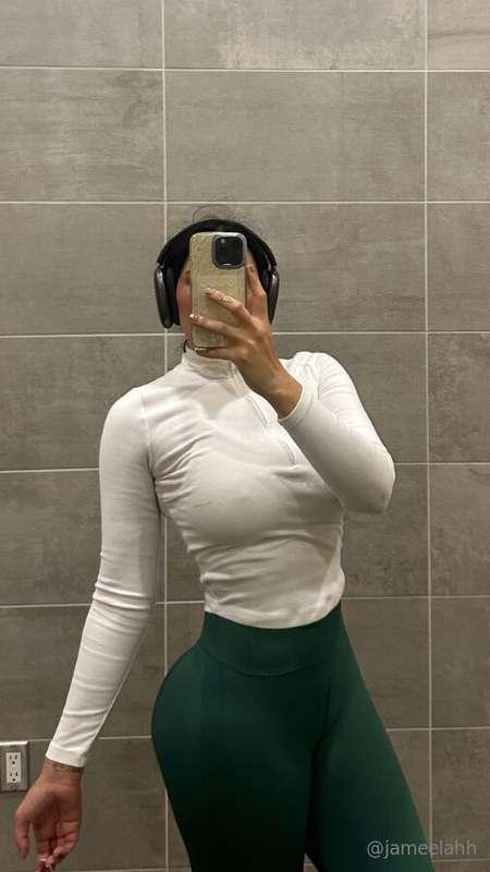 On the way to the gym to sweat it out🥵