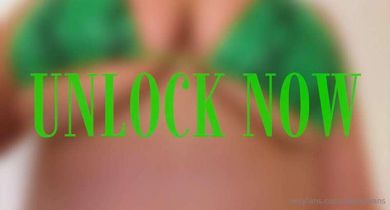 THE HOTTEST TITTY VIDEO JUST DROPPED IN YOUR DMS!!! 💦🔥🥵