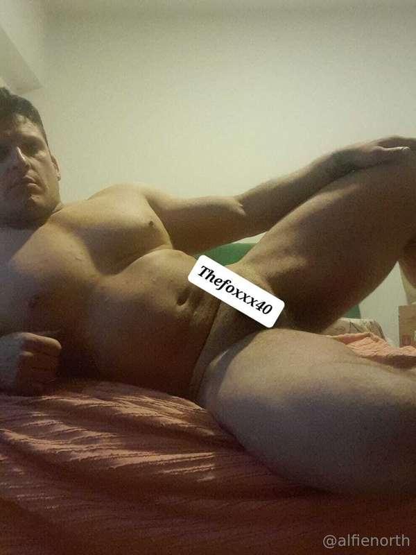 Hey there, welcome🫂 My name is tavo, it is a pleasure to gre..