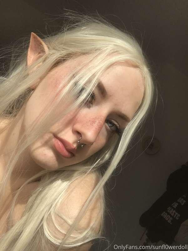sunfl0werdoll image #7
