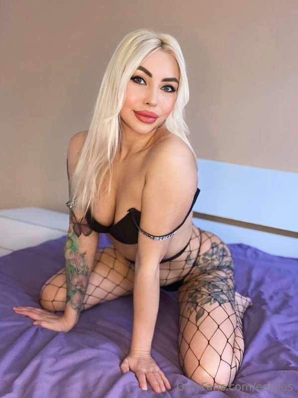 Subscribe for free today 👉 @blondy_desireEnjoy @blondy_desir..
