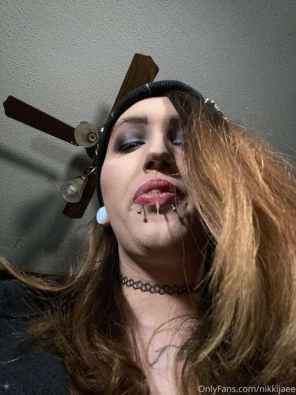 Open up slut
