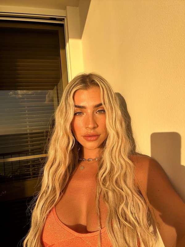 i like eye contact ;) 