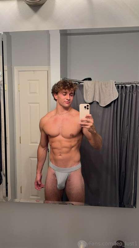 leo_lust1 image #1