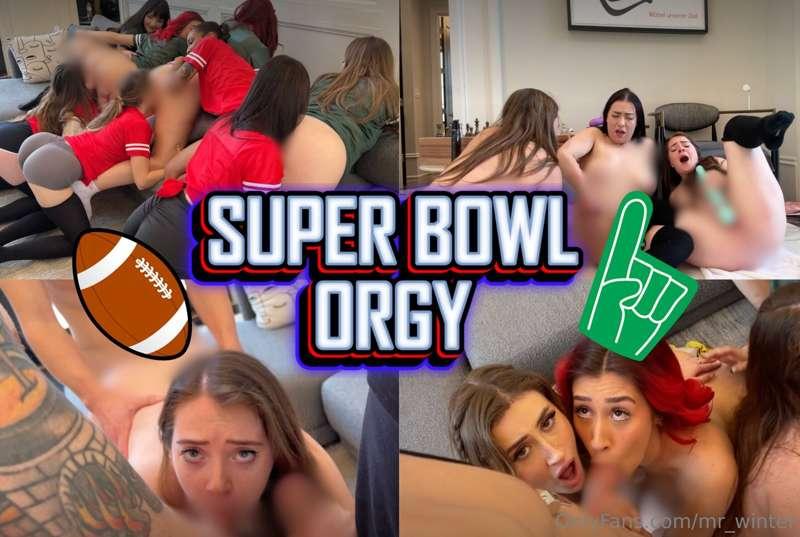 11 PERSON SUPER BOWL ORGY! 🏈💦After the big game between The ..