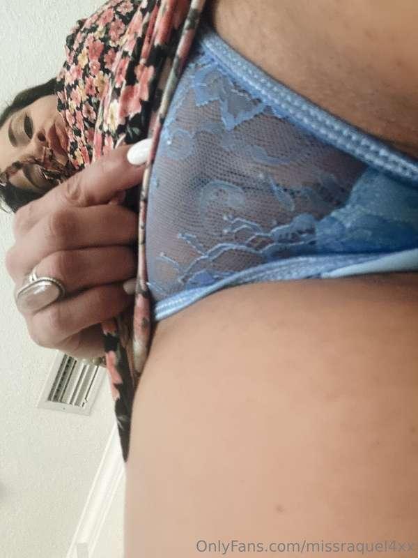 Who wants a pair? 