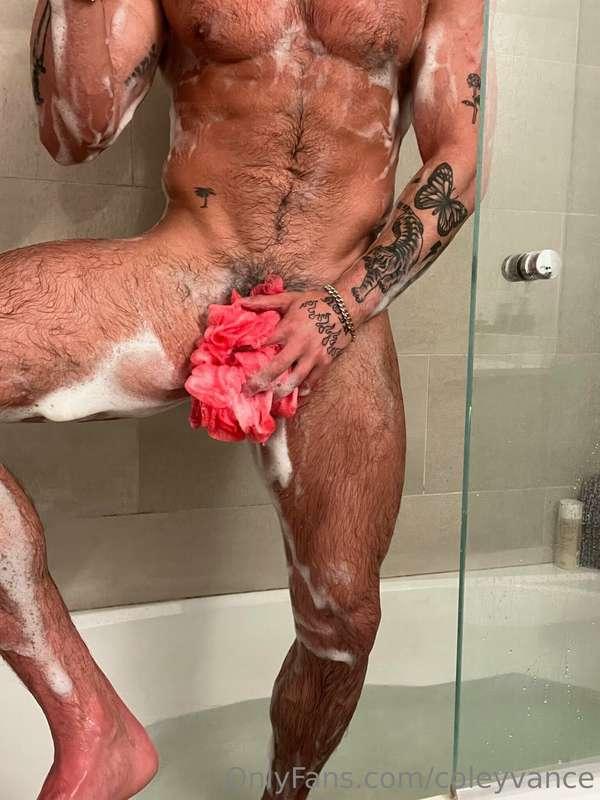 shower sex anyone? 💦