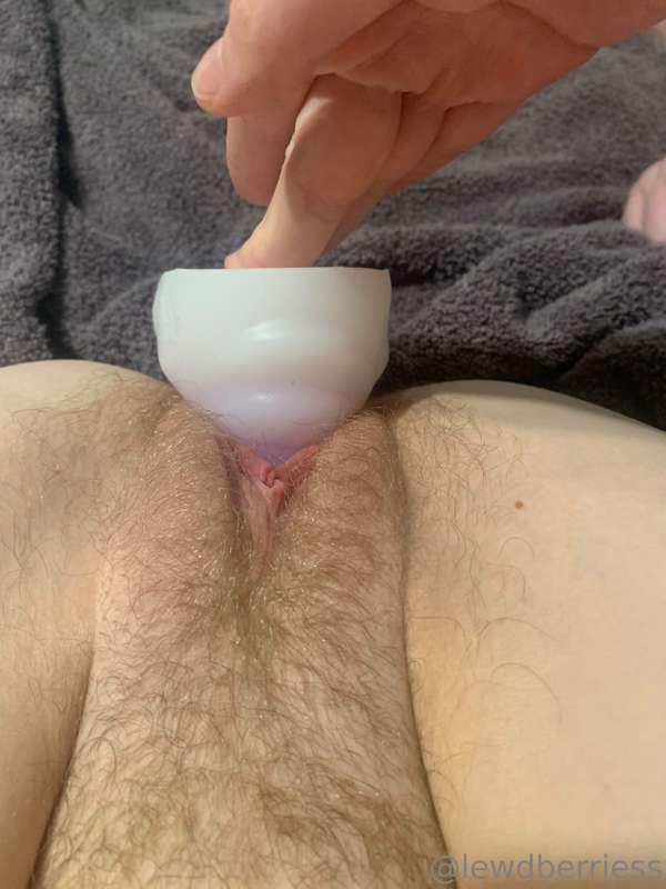 lewdberriess image #0