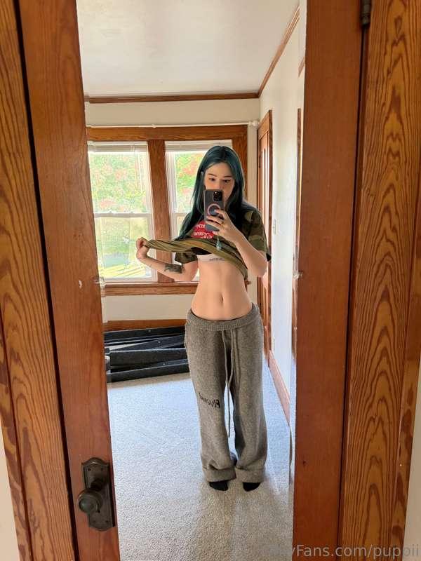 tummy pic for you to wake up to