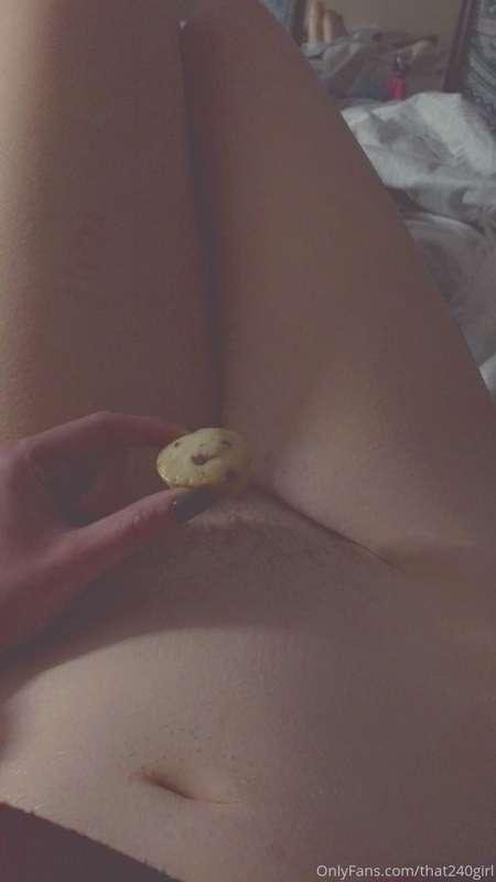 Who wants to taste my muffin??