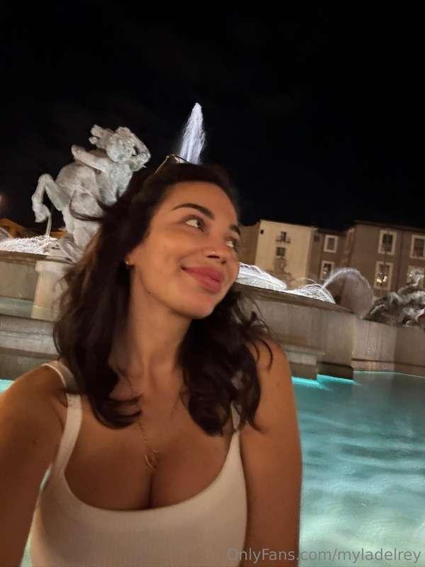 My boobs are begging to be admired... want to see them in al..