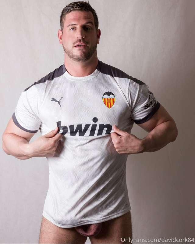 Valencia footballplayer Do you want play with me ?