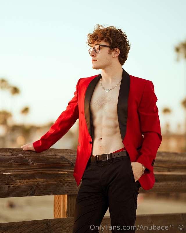 i love a good suit