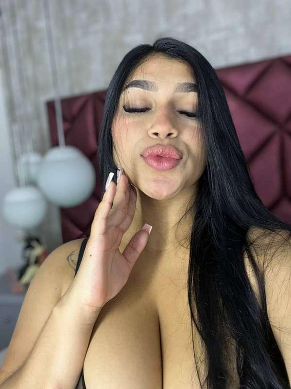 Would you ever fuck a bigger girl?🍆😋