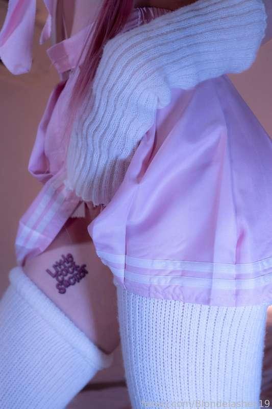 blondelashes19 image #11