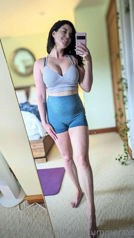 Baby time for cumming. Let me be your dirty slut🍓