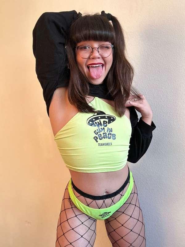 mochimonaxxx image #0