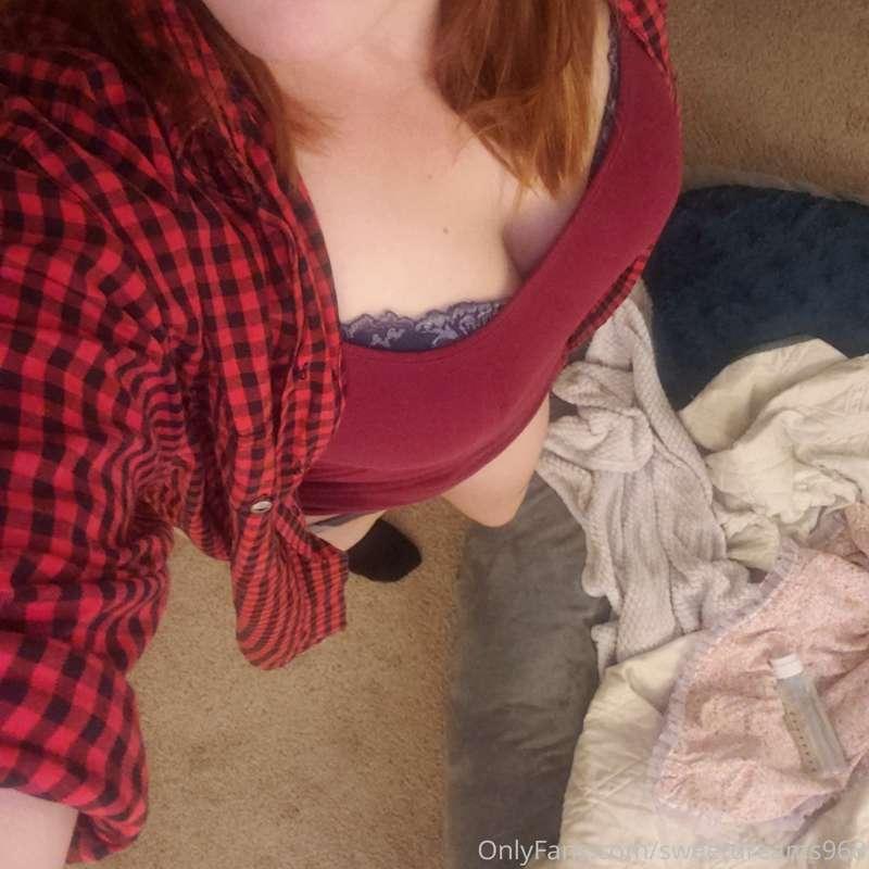 LETS PLAY BABE. #cumshot #nopants