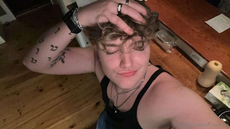 Hii :)