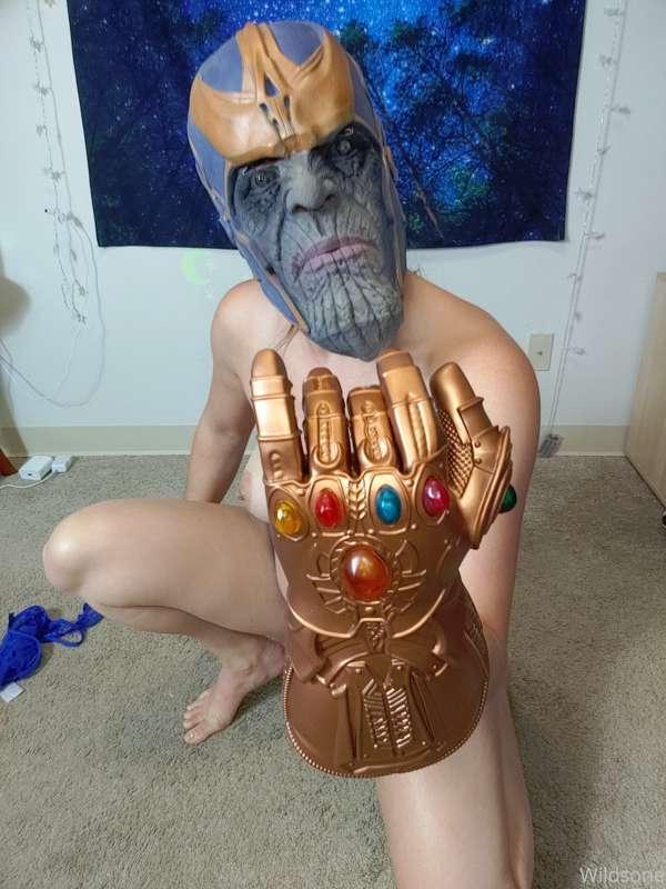 Has Thanos Ever Been So Sexy?!? 😂😂😂😂😂😂