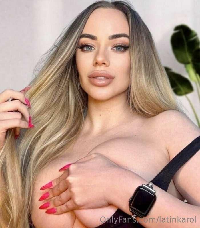 WOW THIS @lust_rider  IS THE HOTEST RIDER HERE 😱 SHE @lust_r..