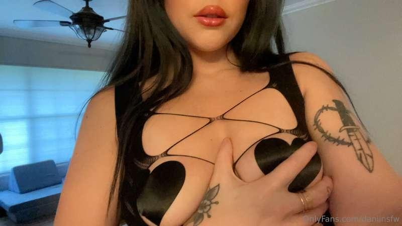 Say yes to me!  Finish the goal for me to post again!  $20 f..