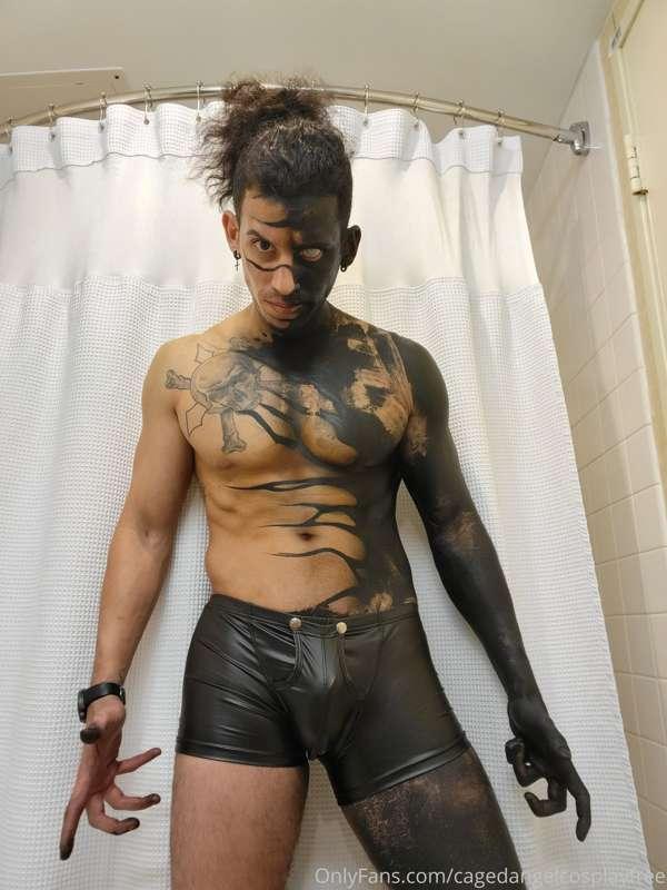 Here are lewds and nudes of me after EcchiExpo painted and r..