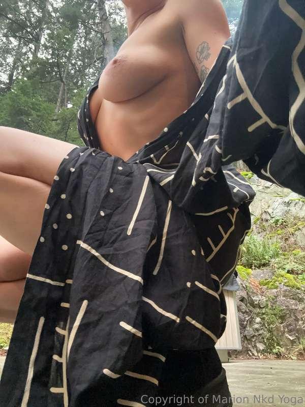 Tits Tuesday but outdoor 🤤