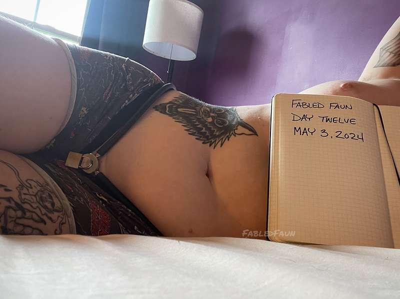 Chastity check day 12 of 14 🤠

Really showing off my squish in these shots. I’m really loving it!

#fyp #explore #discover #chastity #chastitybelt #locked #alternative #squish #shavedhead #buzzcut #queer 