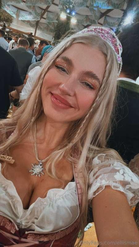 OKTOBERFEST BLOG OUT NOW 🥰💋https://of.tv/v/ziREphad so much ..