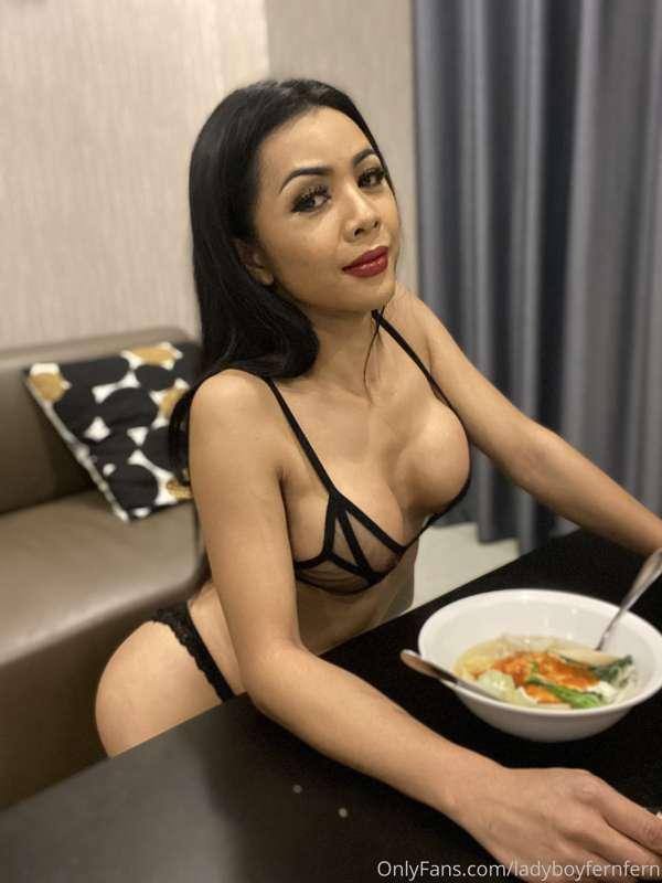 Come join me on Vip page dear https://onlyfans.com/ladyboyfe..