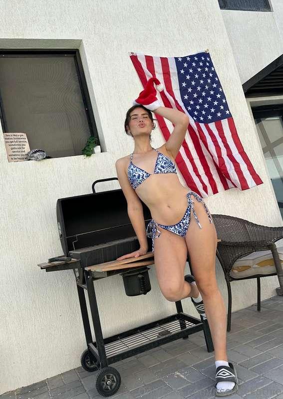 how do you like your burgers?😊