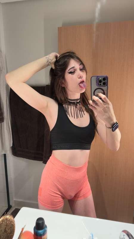 Would you shoot it inside my mouth💦