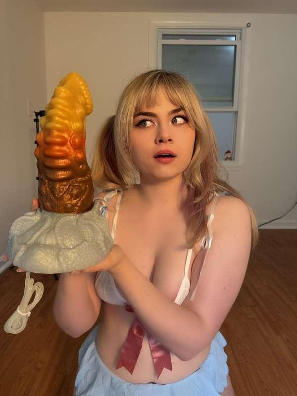 This thing is HUGE!! 😳Look out for a special video included ..