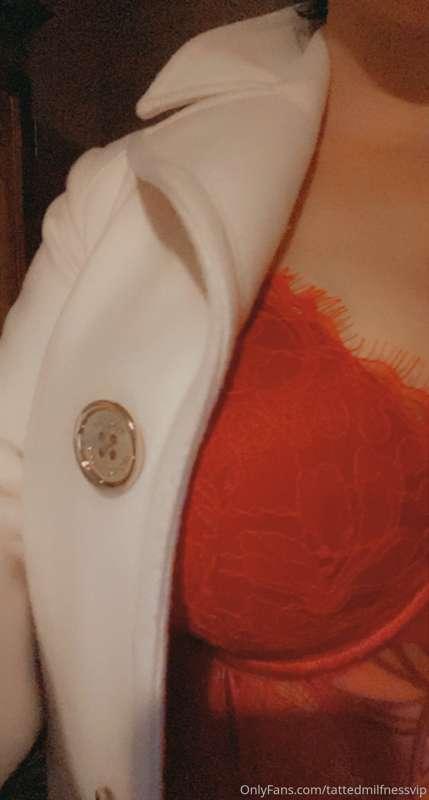 Sneak peak for Valentine’s Day 😏
