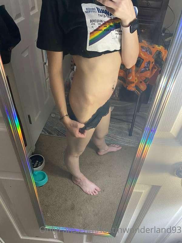 Do you like my new panties baby? I got them for you to take ..
