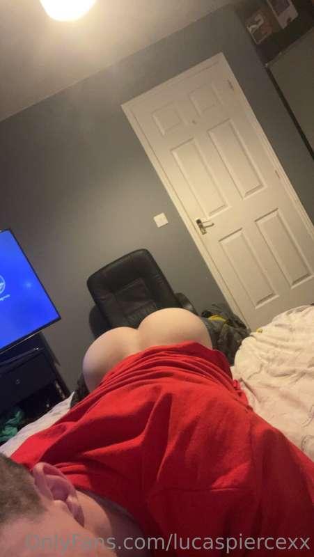 need someone to pound me