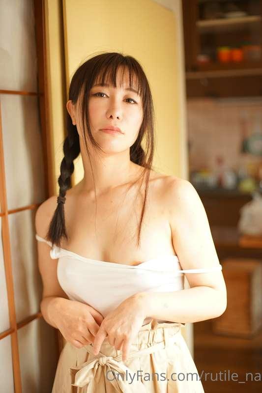 今日昨日と普通でごめんなさい
自撮りやすみあけにとりますー！
おやすみなさい