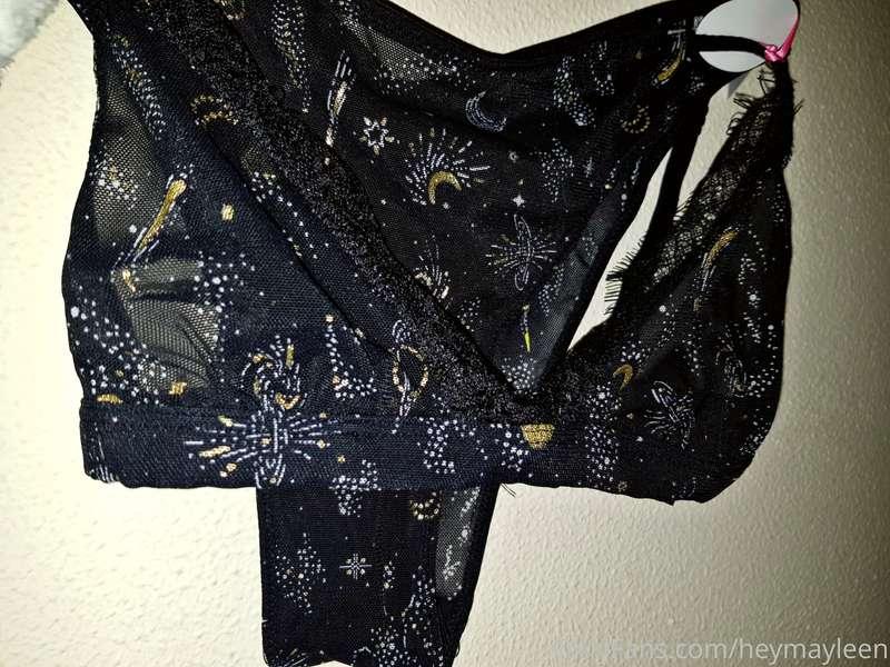 I've got the cutest set 🥰 should i show you when i try it on..